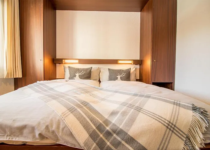 Rothornblick 46 By Daire *